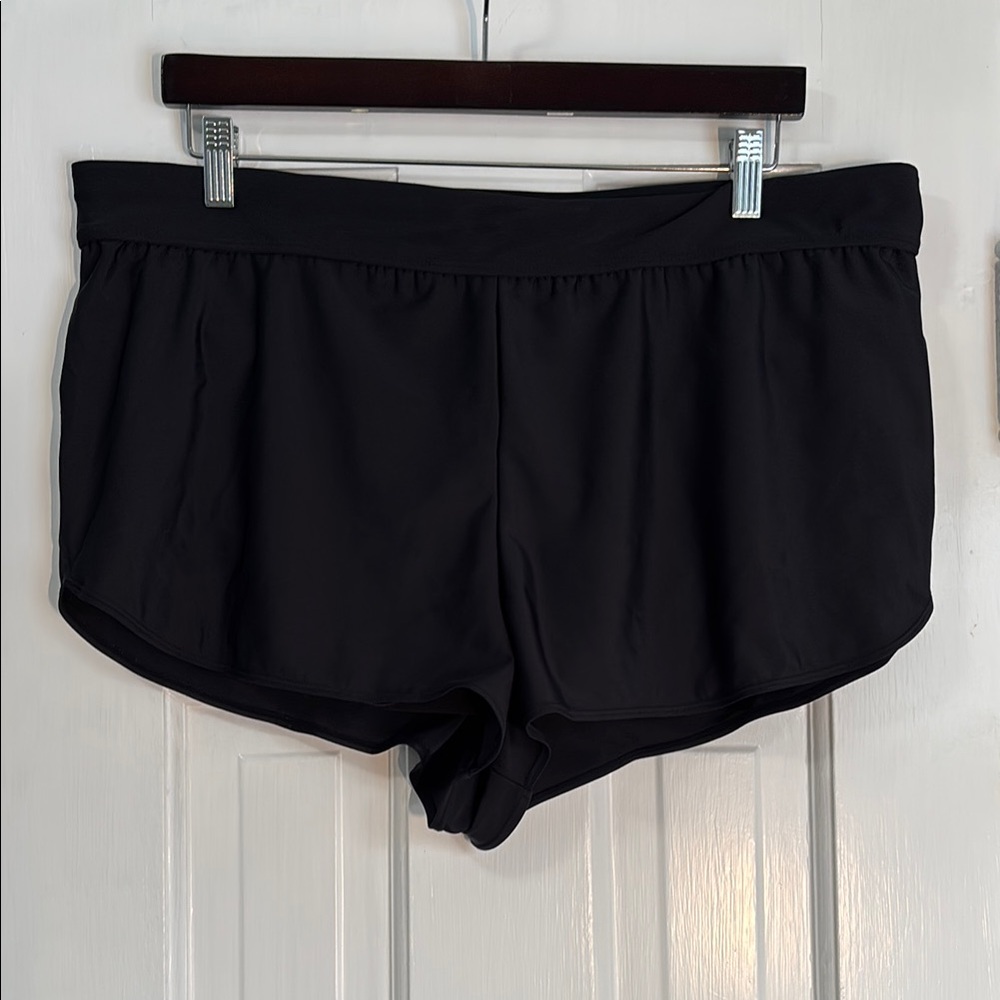 all in motion Black Athletic lined Shorts